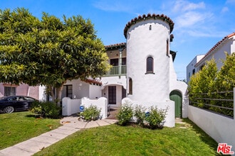 Building Photo - 8135 4th St