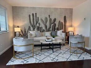 Building Photo - 3914 Ave D Ave