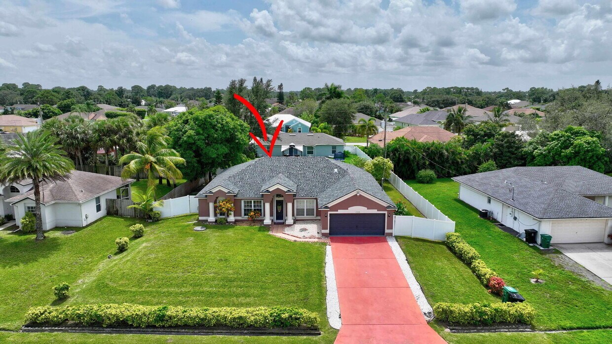 Foto principal - 1530 SW Escobar Ln