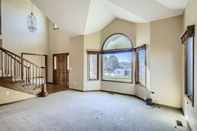 Building Photo - 6787 Snead Ct