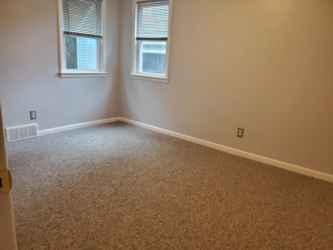 Bdrm 1 - 28 Hincher St