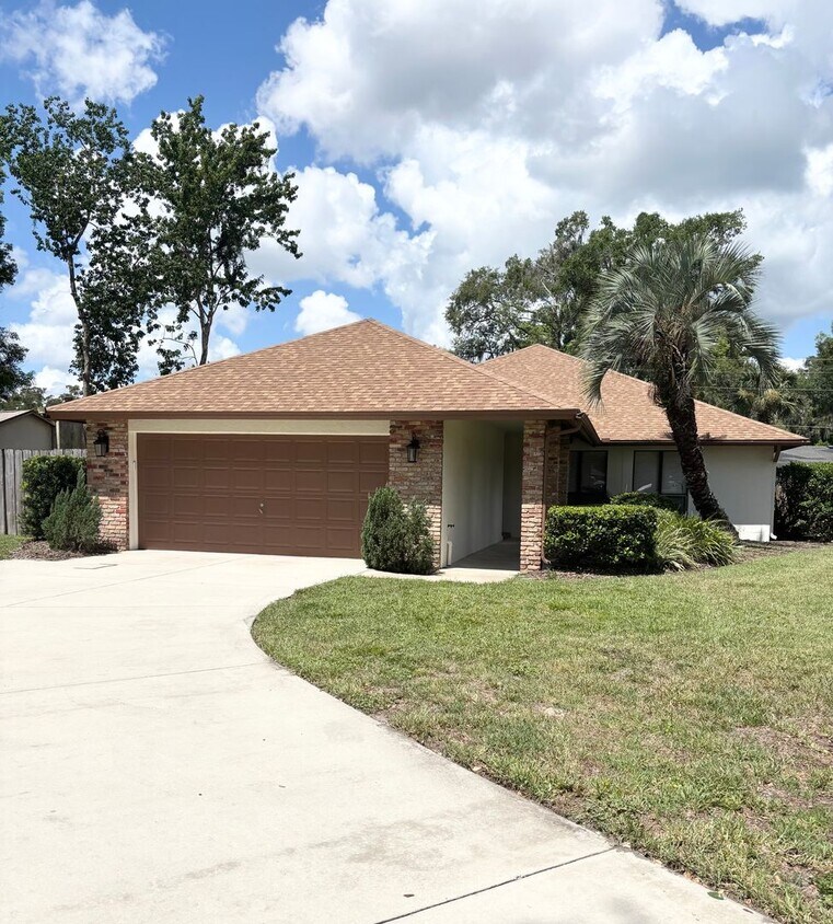 Primary Photo - Longwood Community 3/2 Single Family Home ...