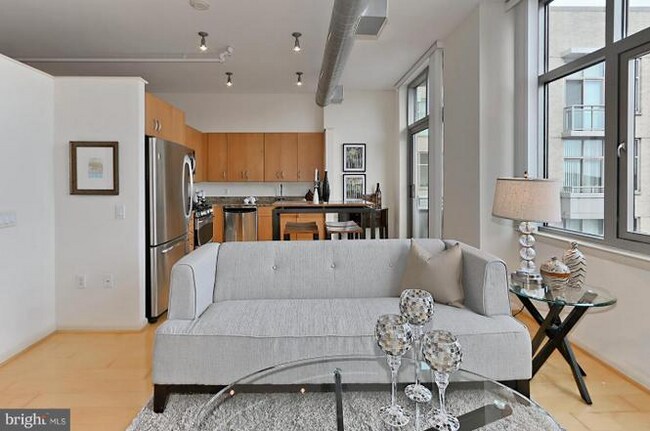 Foto del edificio - 811 4th St NW