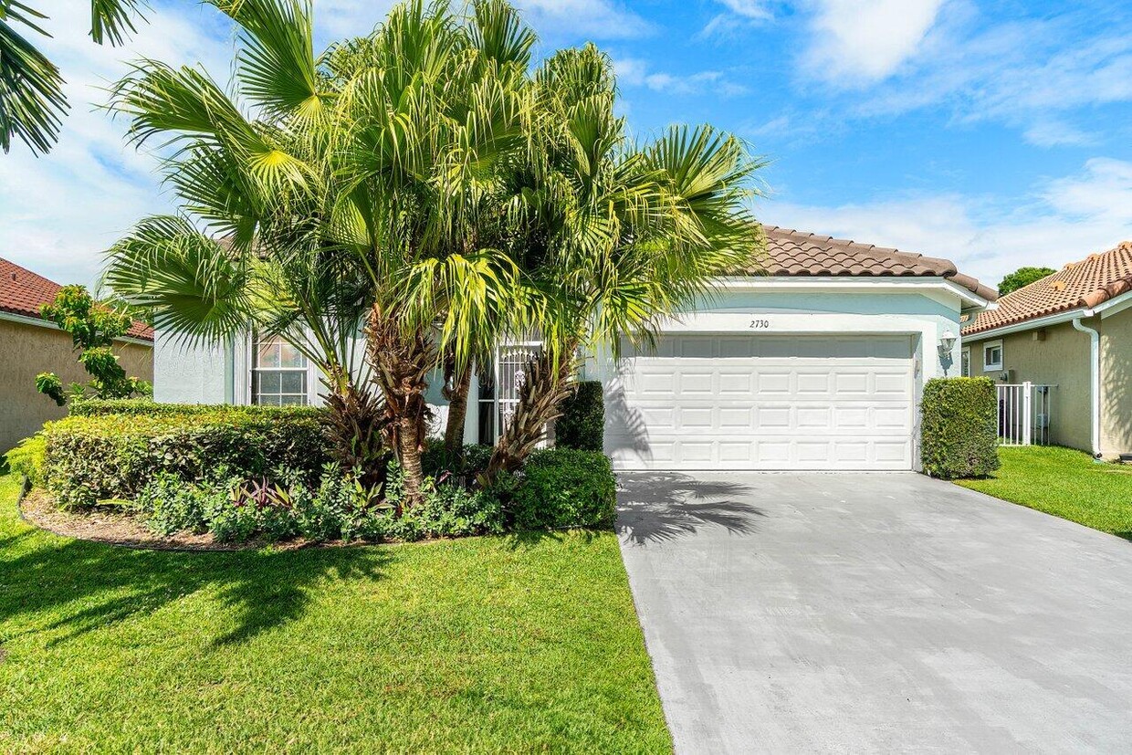 Primary Photo - 2730 Linkside Dr