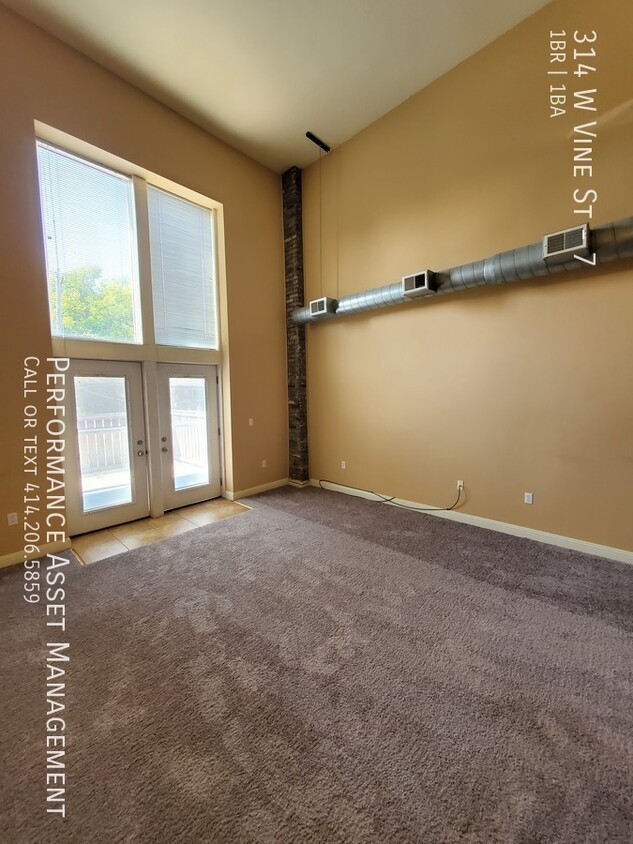 Foto principal - Unique 1BD/1BA Loft Style Condo