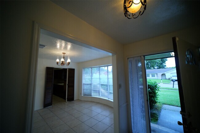 Foto del edificio - 12403 Bexley Dr