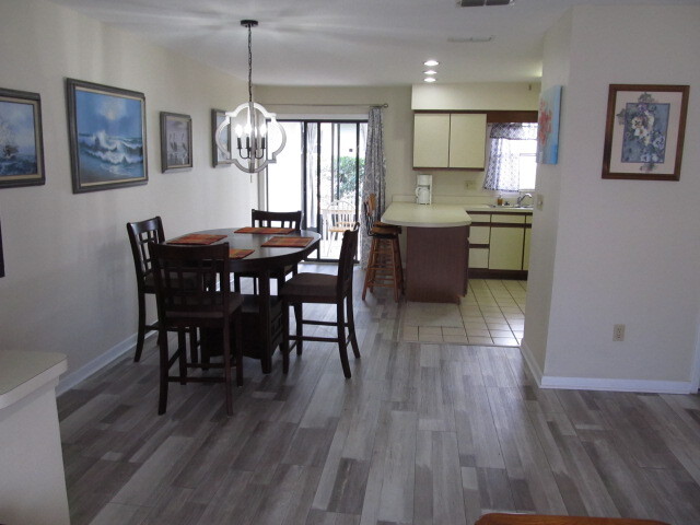 Dining Area - 203 Villaway