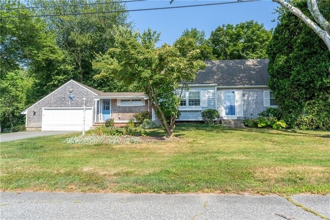 Building Photo - 48 Pleasant St