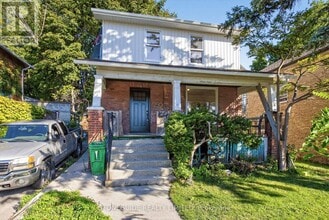 Building Photo - 550 Bolivar St