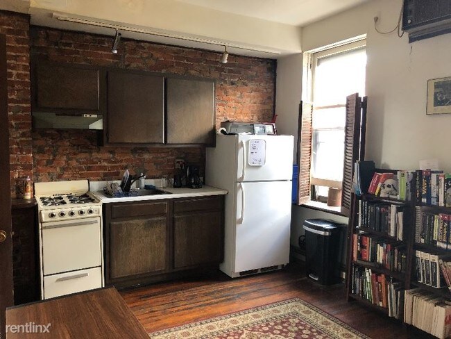 Building Photo - 849 N 26th St