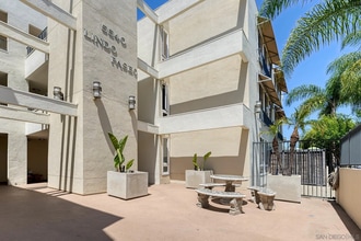 Building Photo - 5540 Lindo Paseo