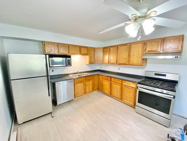 Photo - 146 Ethan Allen Pkwy Apartment