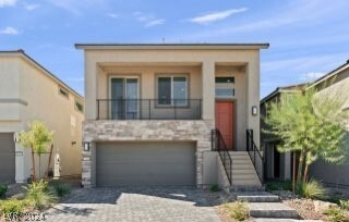 Foto principal - 7991 Adelaide Hls St
