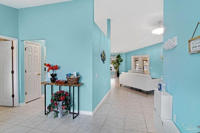 Foto del edificio - 1675 Winding Shore Dr