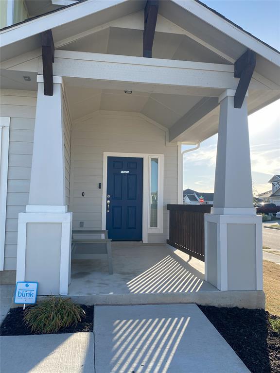 Building Photo - 211 Living Reef Dr