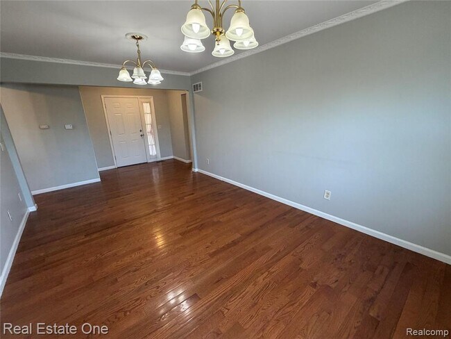 Foto del edificio - 28813 Armanda Dr