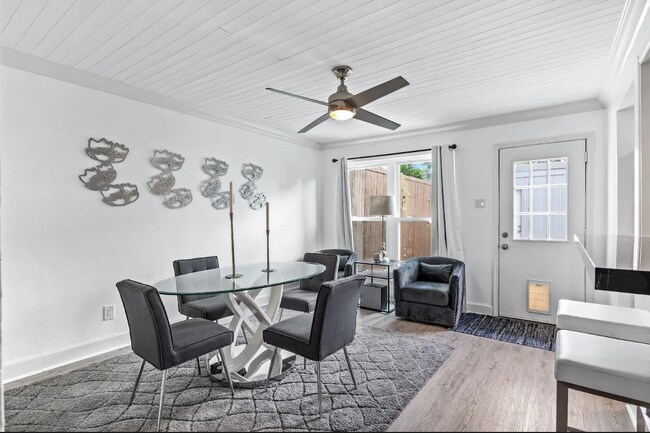 Photo - 13340 Kit Ln Townhome