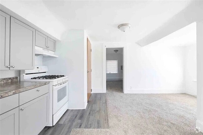 Building Photo - 1123 24th St