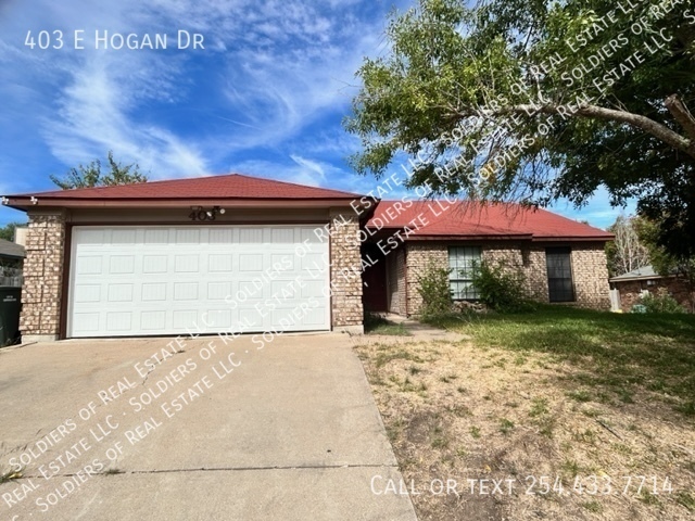 Foto principal - 403 E Hogan Dr