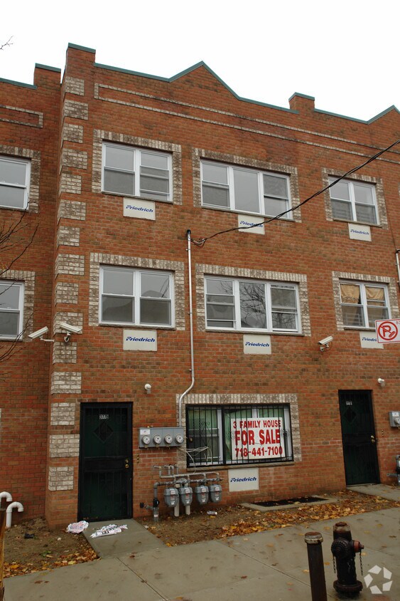 Primary Photo - 3775 Willett Ave