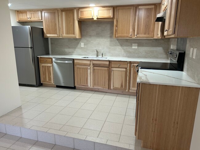 Foto del edificio - 182-186 Marlborough St