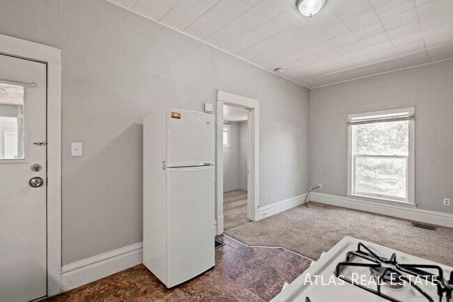 Building Photo - 1223 13th St