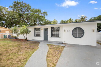 Building Photo - 2560 NW 122nd St