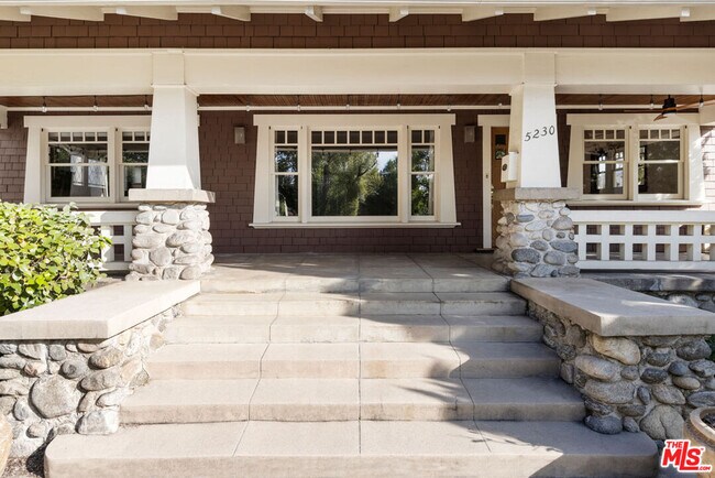 Building Photo - 5230 La Roda Ave