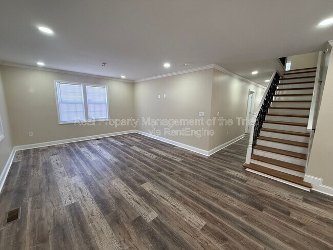 Foto del edificio - 1226 Hoover Ave