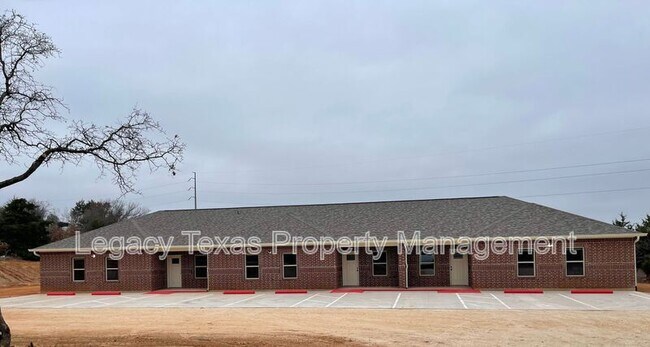 Building Photo - 2321 CR 704