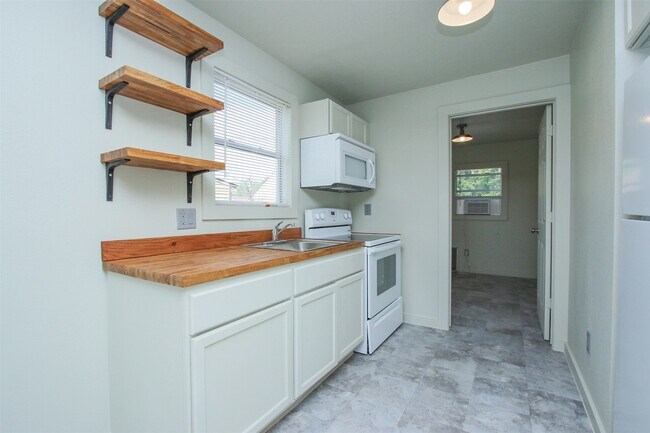 Foto del edificio - 505 E 32nd St