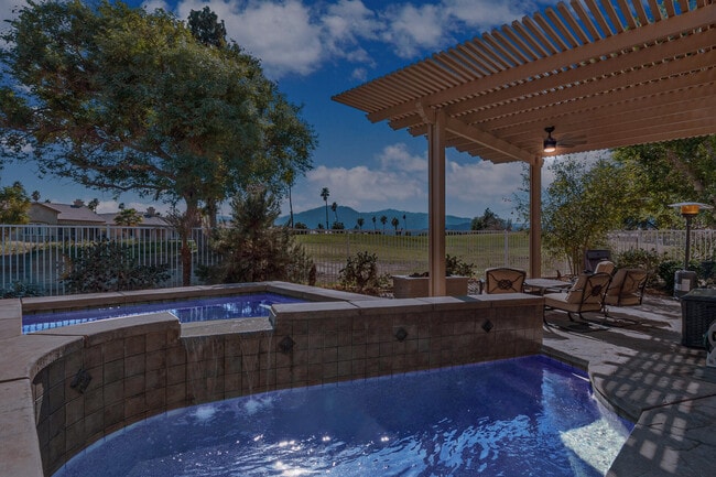 Building Photo - 82833 Odlum Dr