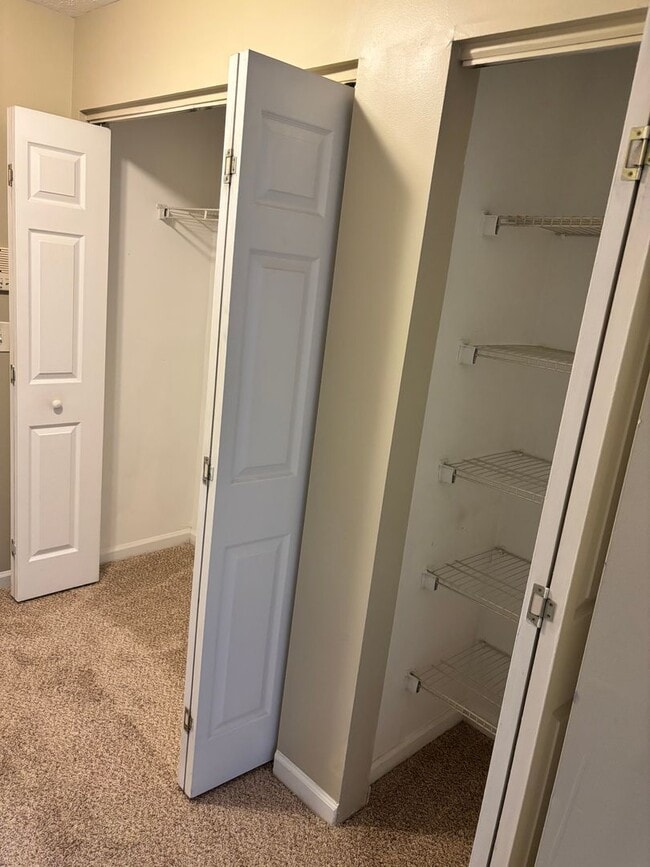 Interior Photo - Lakepointe Apartment Homes
