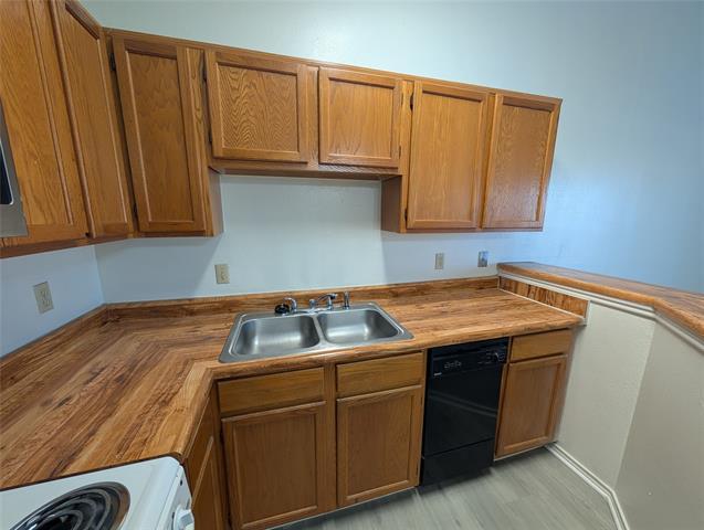 Building Photo - 6108 Abrams Rd