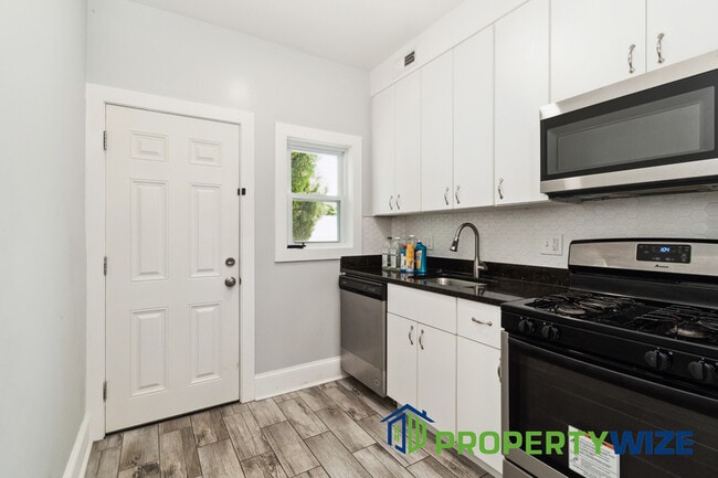 Photo - 4102 Eierman Ave Townhome