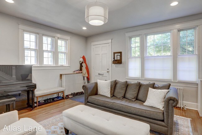 Foto del edificio - 5109 45th St NW