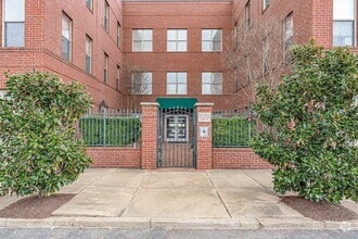 Picture of Best Luxury Downtown Memphis Townhouses for Rent - Memphis, TN