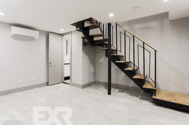 Foto del edificio - 461 Saratoga Ave