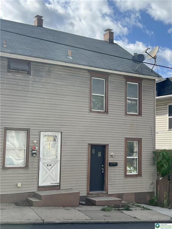Foto principal - 832 Wyandotte St