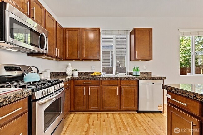 Foto del edificio - 416 124th St SE