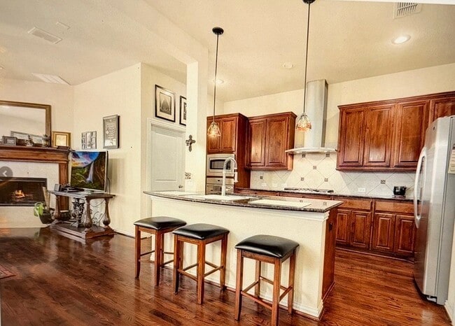 Foto del edificio - 3108 Hereford Dr