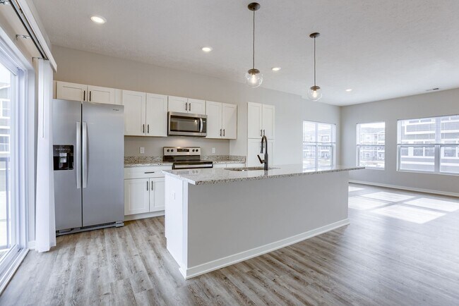 Foto del edificio - Corner Unit 3-Level Townhome!!