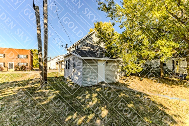 Building Photo - 1212 S Franklin St