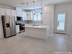 Building Photo - 8671 Luxuriant Ave Building Photo - 8671 Luxuriant Ave