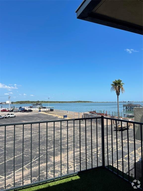 Galveston Harbor Apartments for Rent with a Garage Galveston, TX 2 Rentals