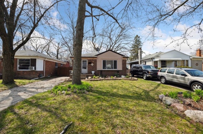 Building Photo - 452 Sunningdale Dr
