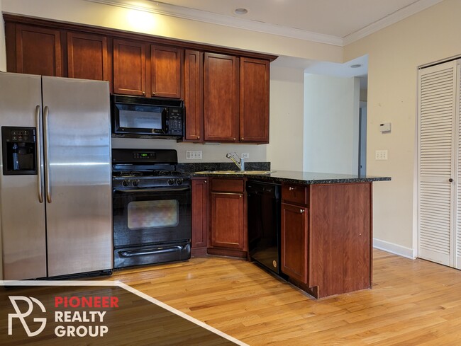 Foto del edificio - 3246 N Clifton Ave