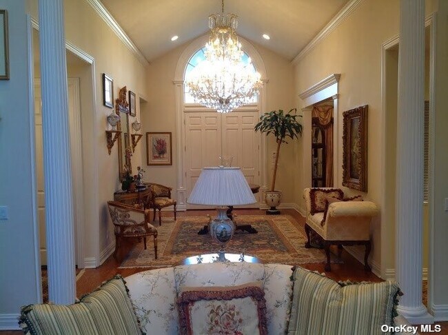 Foto del edificio - 72 Stonehill Dr S