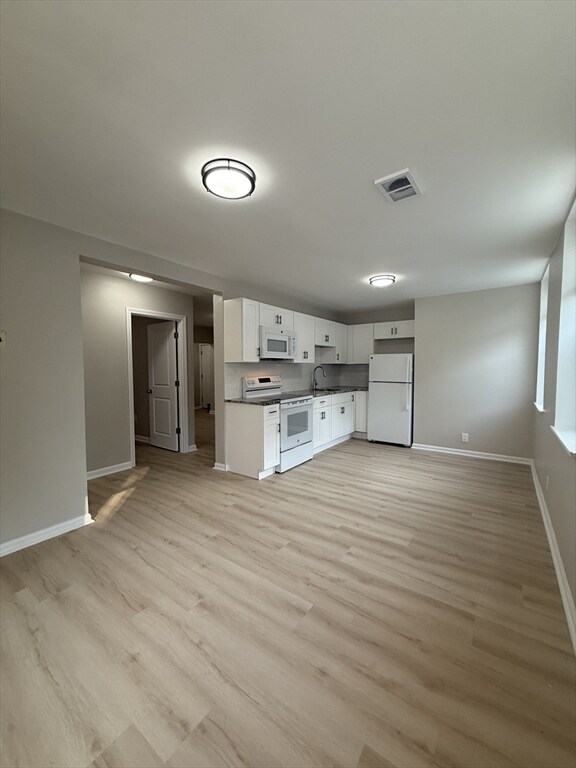 Foto principal - 100 River St