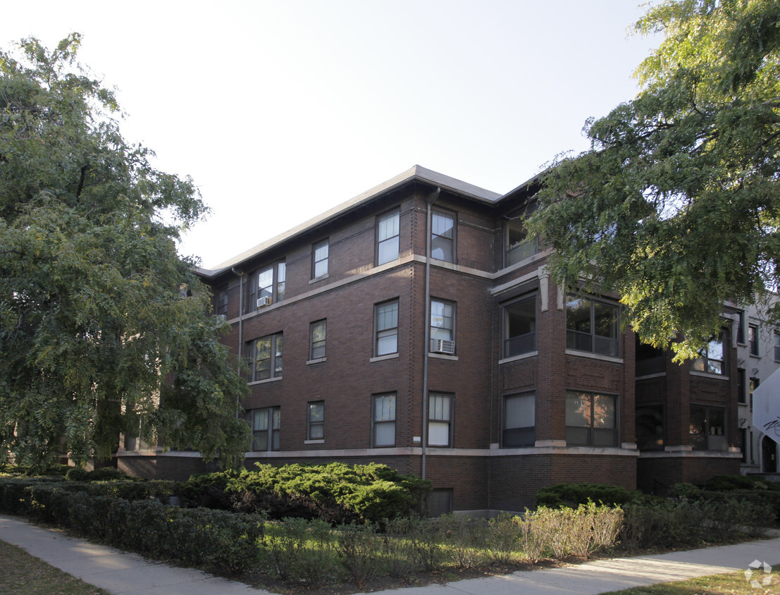 Foto principal - The Maynard at 700 W Grace